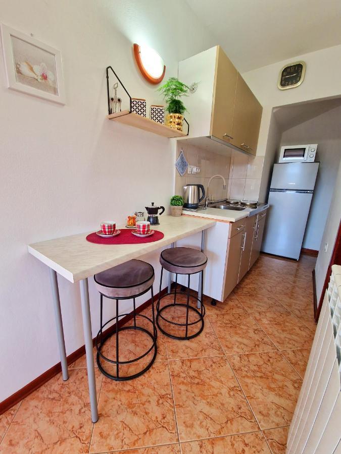 Apartmani Antonija Vozilici المظهر الخارجي الصورة